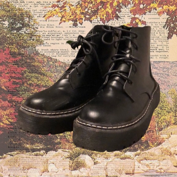Doc Martin Style Boots - Picture 1 of 10